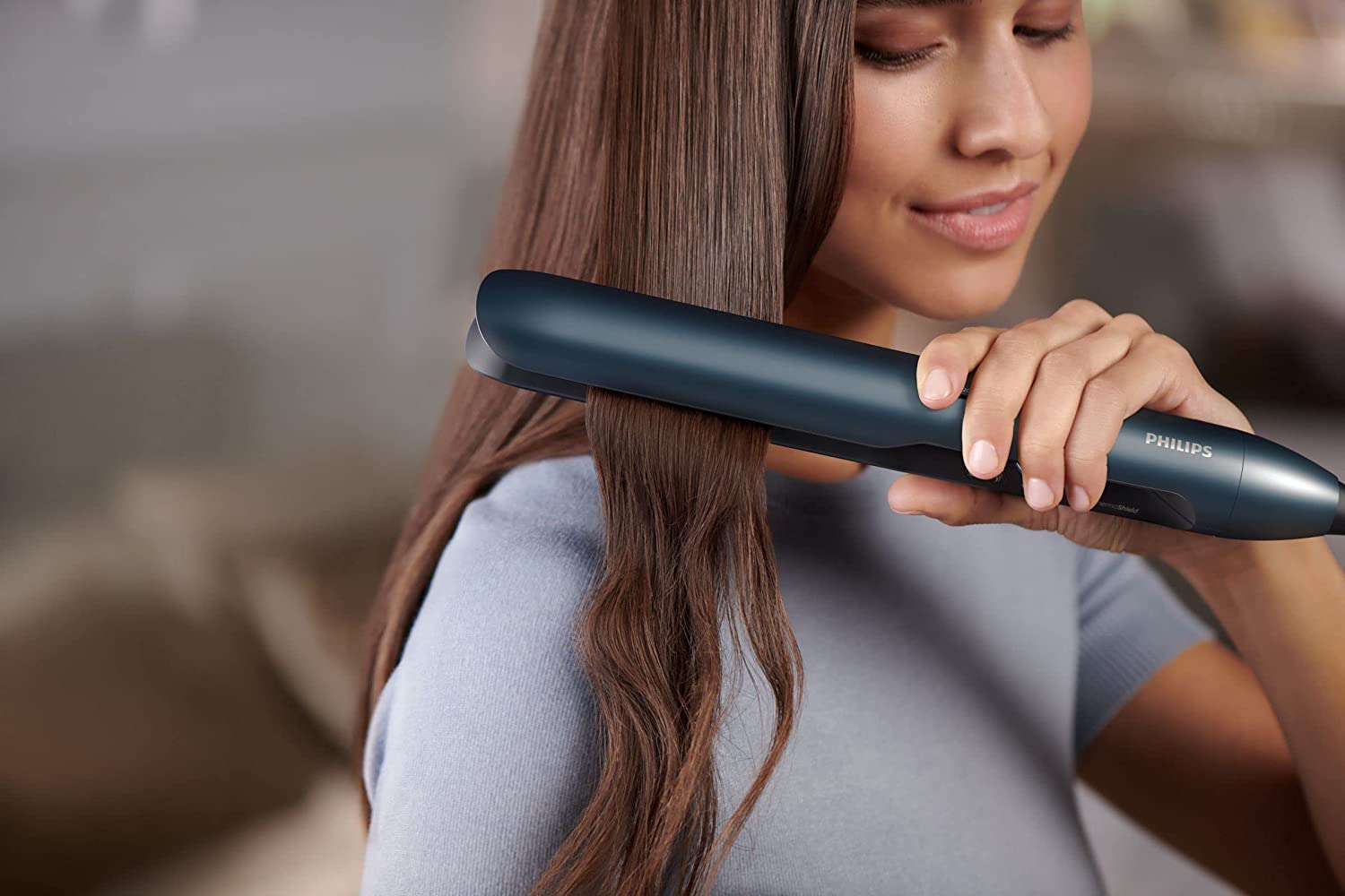 Philips 7000 Series Straightener | Color Teal Metallic | Best Personal Care Accessories in Bahrain | Hair Care & Styling Products | Halabh