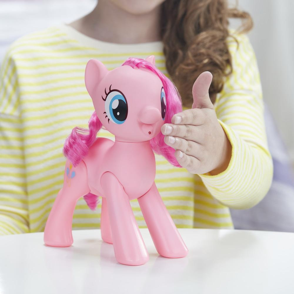 Hasbro Toy Oh My Giggles Pinkie Pie