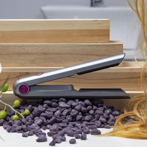 Geepas Rechargeable Hair Straightener | Best Personal Care Accessories in Bahrain | Halabh